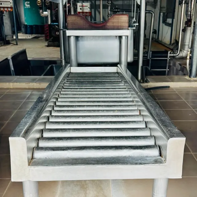 Milk Can Conveyor